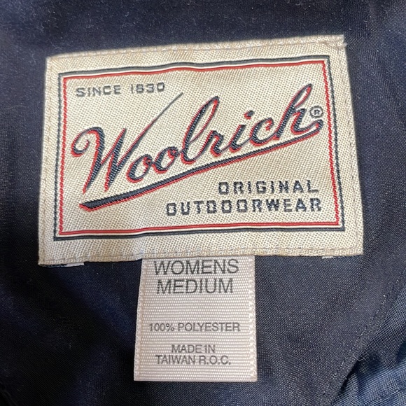Woolrich Original Outdoorwear Vintage Women's Tan Coat. Good Condition. Size M. - Picture 8 of 10